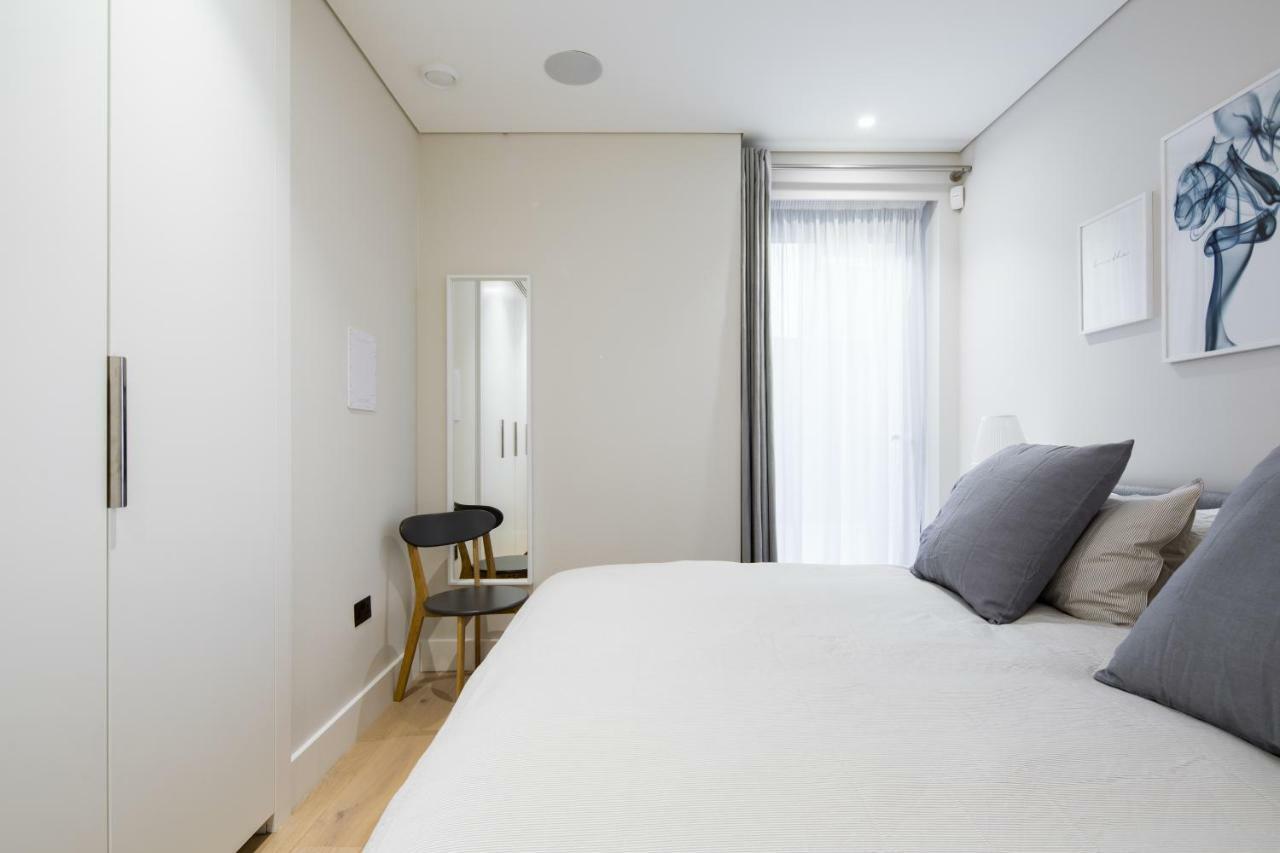 VI Castle Lane Apartment London Exterior photo