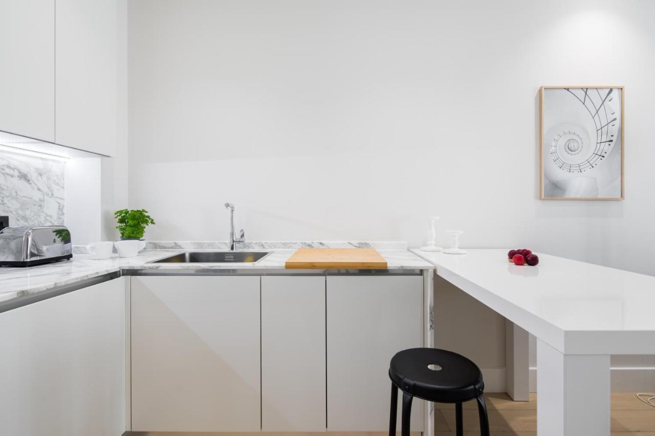 VI Castle Lane Apartment London Exterior photo